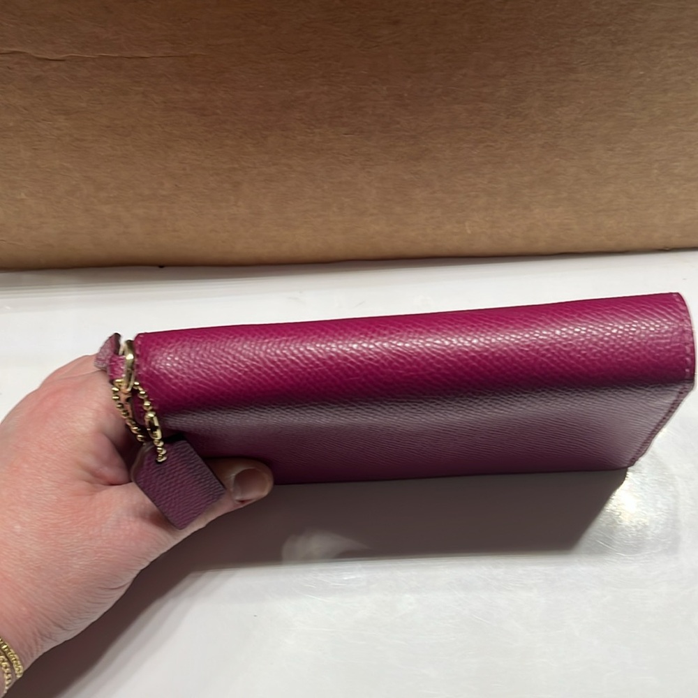 Coach Women's Wallet - Picture 5 of 8